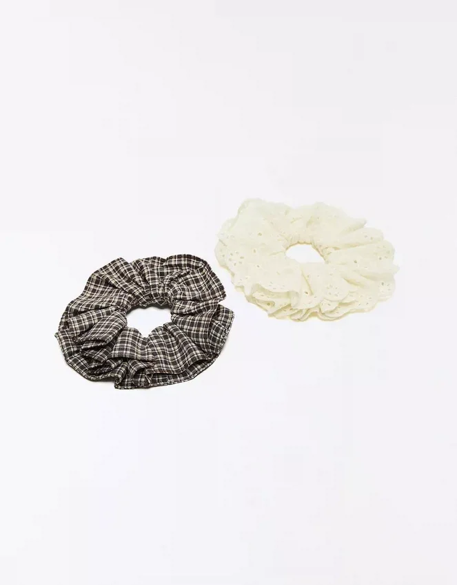 2-Pack of Swiss Embroidery Scrunchies 2-Pack of Swiss Embroidery Scrunchies