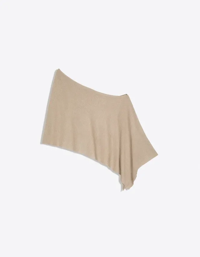 Asymmetric Metallic Thread Cape Asymmetric Metallic Thread Cape