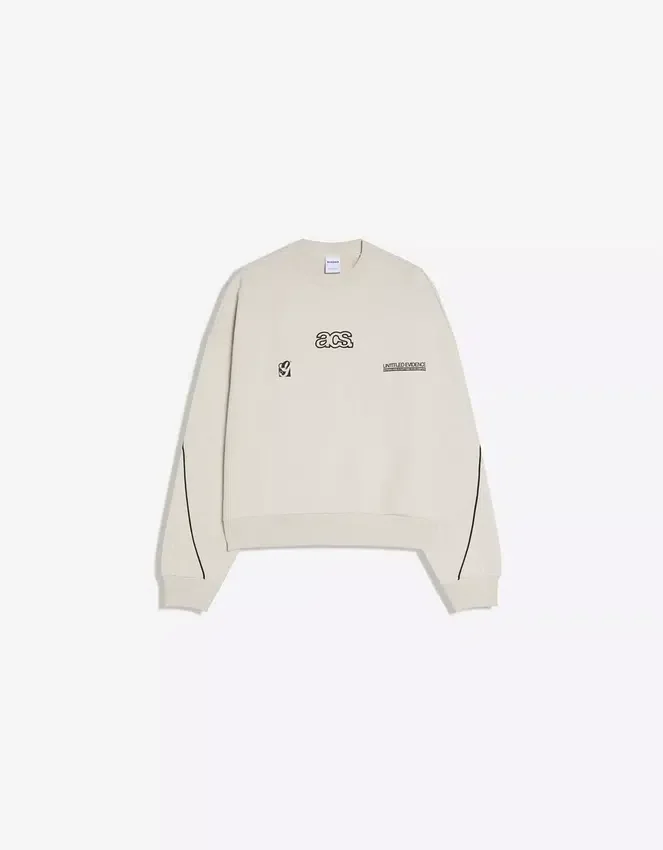 Boxy Fit Embroidered Sweatshirt – Sweatshirts & Hoodies Boxy Fit Embroidered Sweatshirt – Sweatshirts & Hoodies
