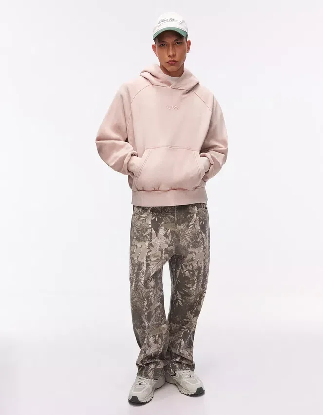 Boxy Fit Hooded Sweatshirt – Sweatshirts & Hoodies Boxy Fit Hooded Sweatshirt – Sweatshirts & Hoodies