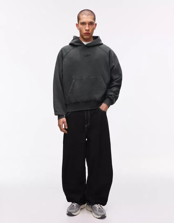 Boxy Fit Hooded Sweatshirt – Sweatshirts & Hoodies Boxy Fit Hooded Sweatshirt – Sweatshirts & Hoodies