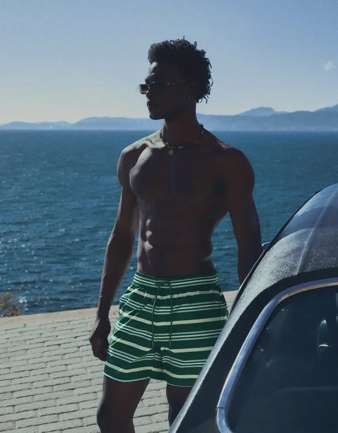Boxy Fit Striped Swimming Trunks – Bershka Lovers Boxy Fit Striped Swimming Trunks – Bershka Lovers