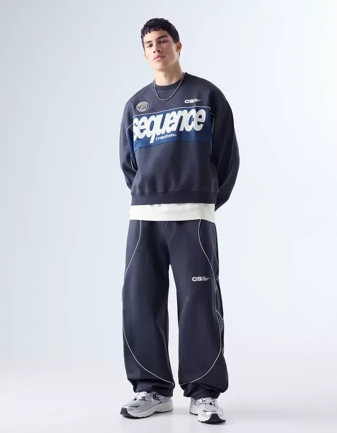 Crew Neck Printed Sweatshirt – Sweatshirts & Hoodies Crew Neck Printed Sweatshirt – Sweatshirts & Hoodies