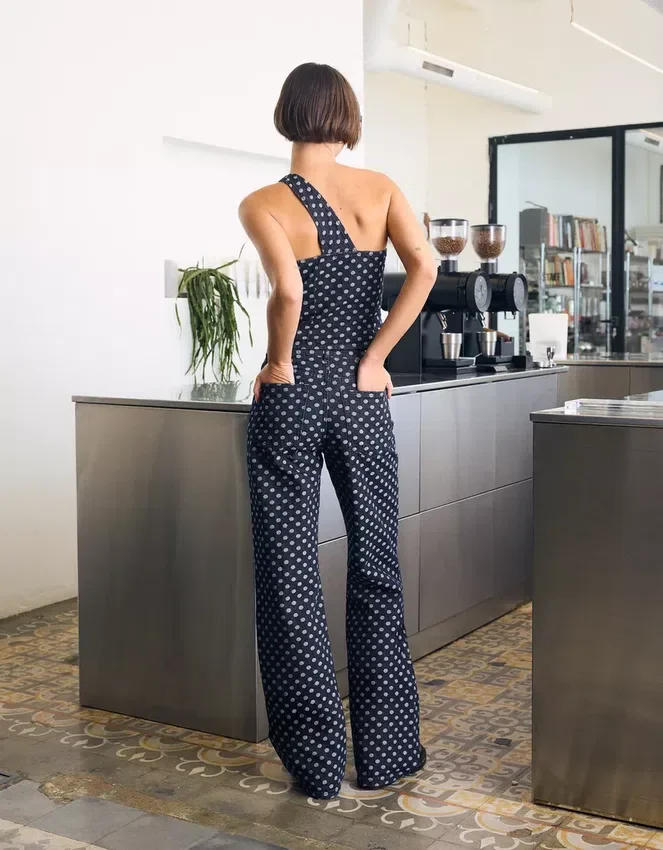 High-Waist Straight Jeans with Polka Dots High-Waist Straight Jeans with Polka Dots