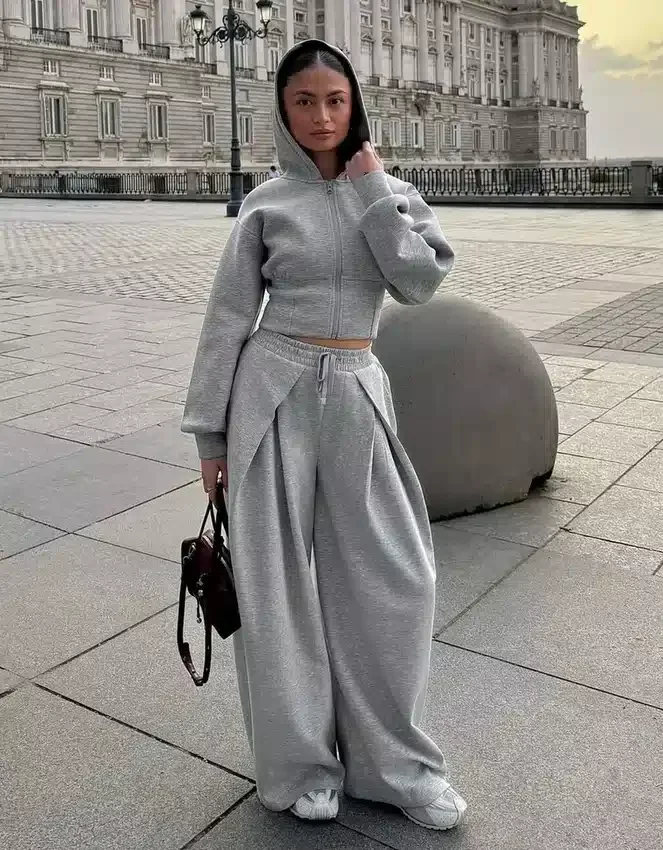 High-Waist Zip-Up Hoodie – #Bershkastyle – Women High-Waist Zip-Up Hoodie – #Bershkastyle – Women