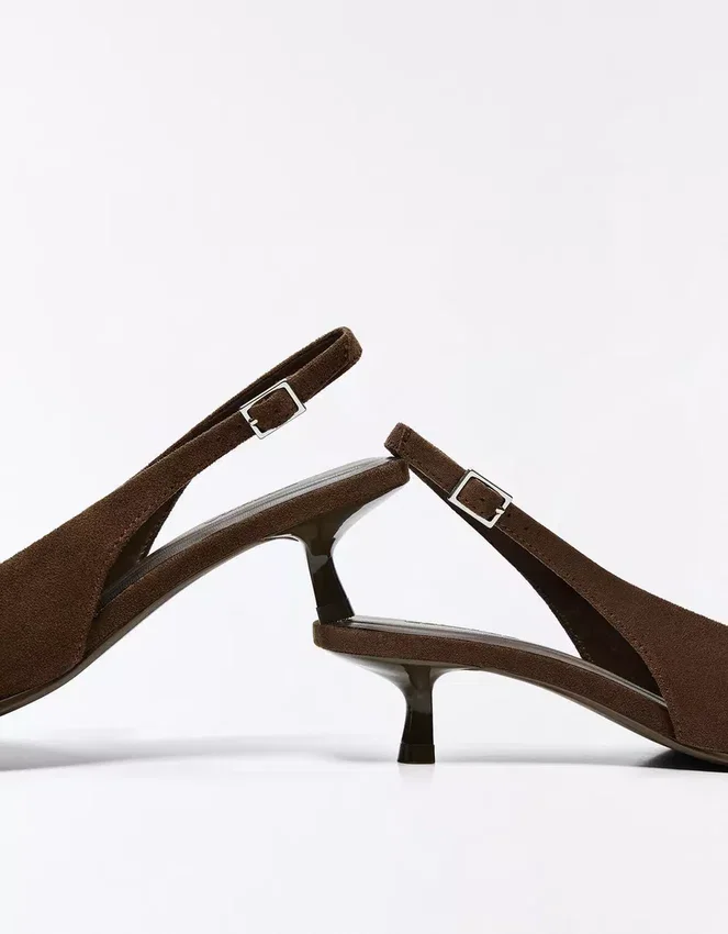 Kitten-Heel Slingback Shoes with Buckles – Heeled Shoes Kitten-Heel Slingback Shoes with Buckles – Heeled Shoes