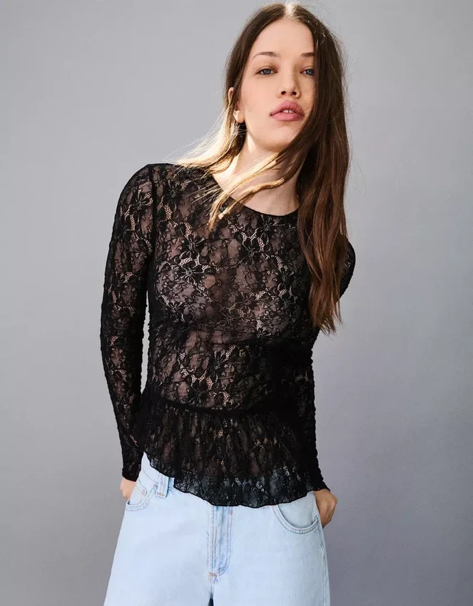 Long Sleeve Ruffled Blonde Lace T-Shirt Long Sleeve Ruffled Blonde Lace T-Shirt