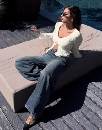 Low-Rise Baggy Barrel Jeans