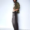 Low-Rise Baggy Barrel Jeans