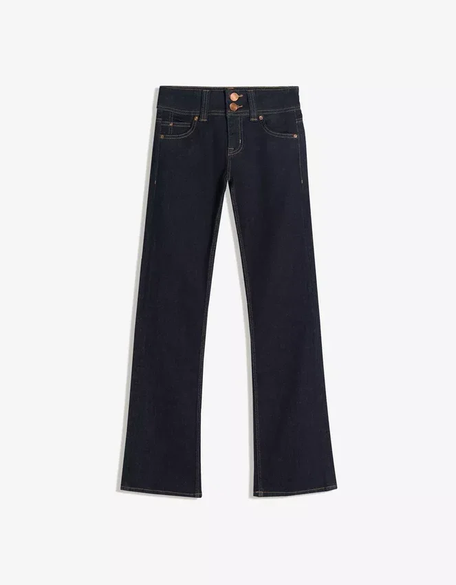 Low-Rise Bootcut Jeans with Flaps Low-Rise Bootcut Jeans with Flaps