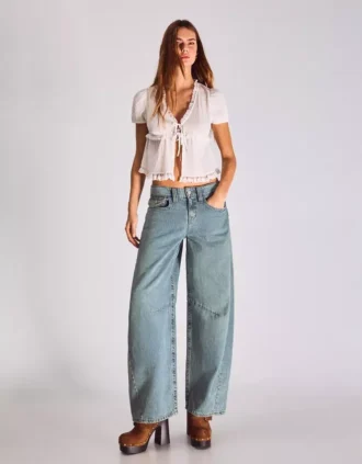 Low-Rise Slouchy Jeans Low-Rise Slouchy Jeans