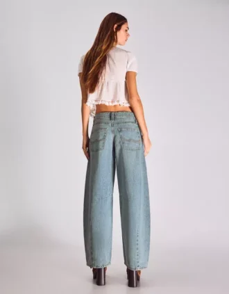 Low-Rise Slouchy Jeans Low-Rise Slouchy Jeans