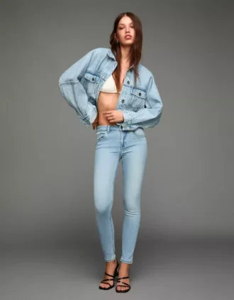 Mid-Rise Push-Up Skinny Jeans – Pants