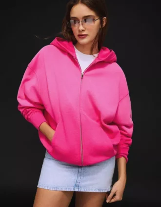 Oversize Zip-Up Hoodie Oversize Zip-Up Hoodie