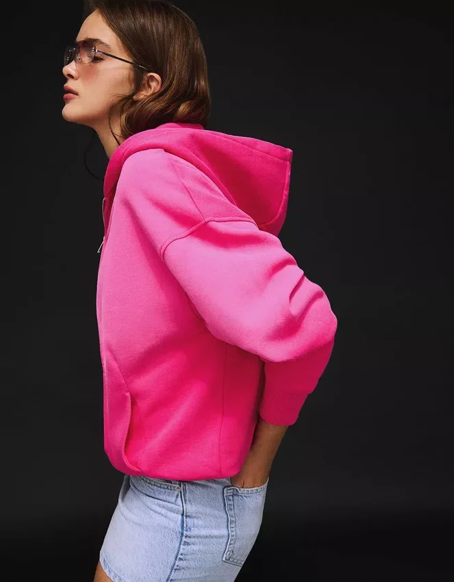 Oversize Zip-Up Hoodie Oversize Zip-Up Hoodie