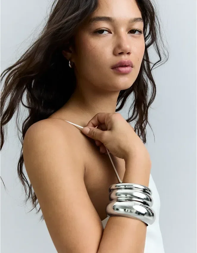 Pack of Mixed Size Bracelets Pack of Mixed Size Bracelets