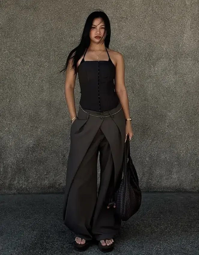 Pleated Trousers with Double Button Pleated Trousers with Double Button