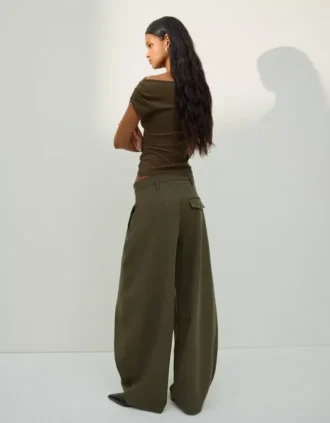 Pleated Trousers with Double Button – Pants