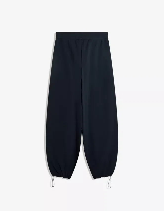 Plush Barrel Trousers with Stoppers Plush Barrel Trousers with Stoppers