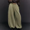 Plush Barrel Trousers with Stoppers – Pants