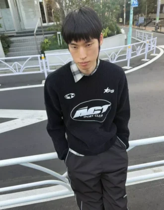 Printed Chenille Crew Neck Sweater – Men