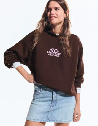 Printed Hood Sweatshirt with Hood