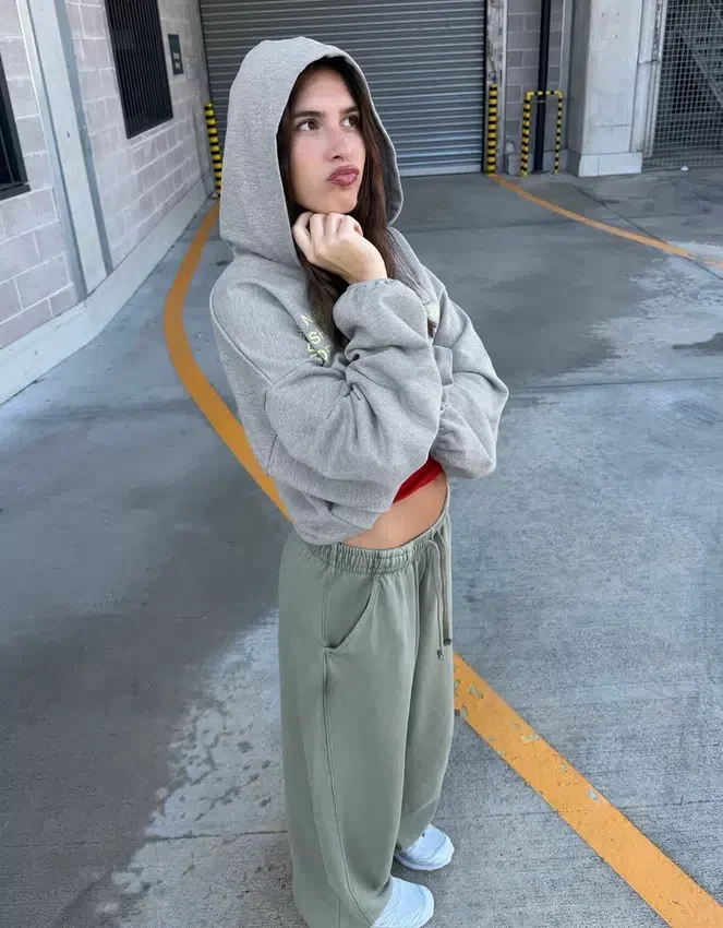 Plush Barrel Trousers with Stoppers – #Bershkastyle – Women Plush Barrel Trousers with Stoppers – #Bershkastyle – Women