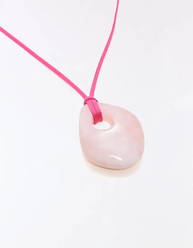 Resin Pendant Cord Necklace Resin Pendant Cord Necklace
