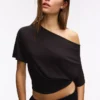 Short Sleeve Asymmetric T-Shirt – T-Shirts – Women