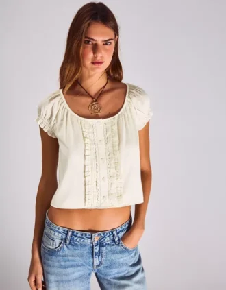 Short Sleeve Blouse – Shirts and Blouses Short Sleeve Blouse – Shirts and Blouses
