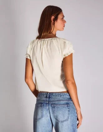 Short Sleeve Blouse – Shirts and Blouses Short Sleeve Blouse – Shirts and Blouses