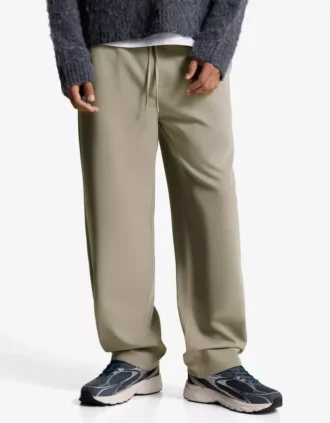 Straight Fit Tailored Sweatpants – Pants