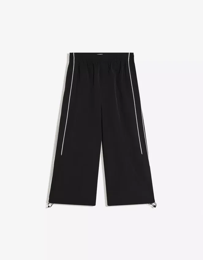 Technical Capris with Stoppers – Pants Technical Capris with Stoppers – Pants