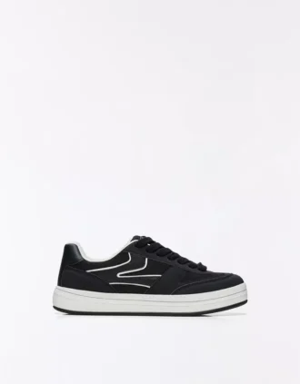 Voluminous Sneakers