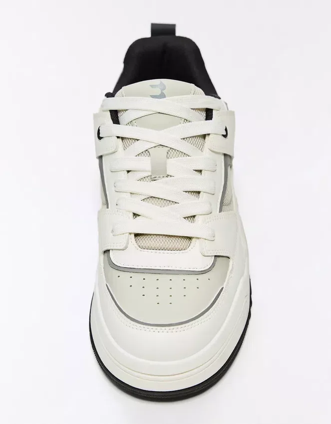 Voluminous Sneakers with Pieces – Trainers Voluminous Sneakers with Pieces – Trainers