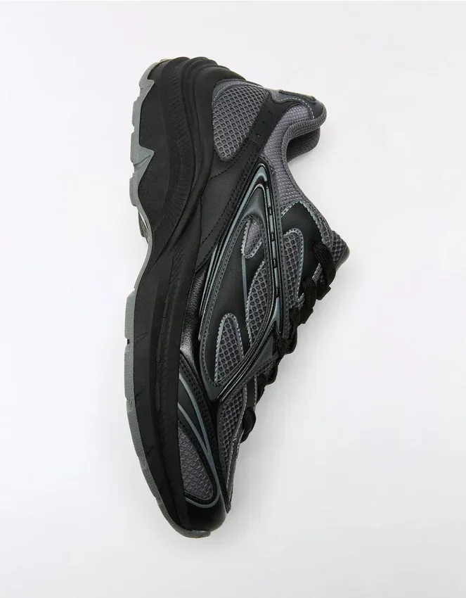 Voluminous Sole Sneakers Voluminous Sole Sneakers