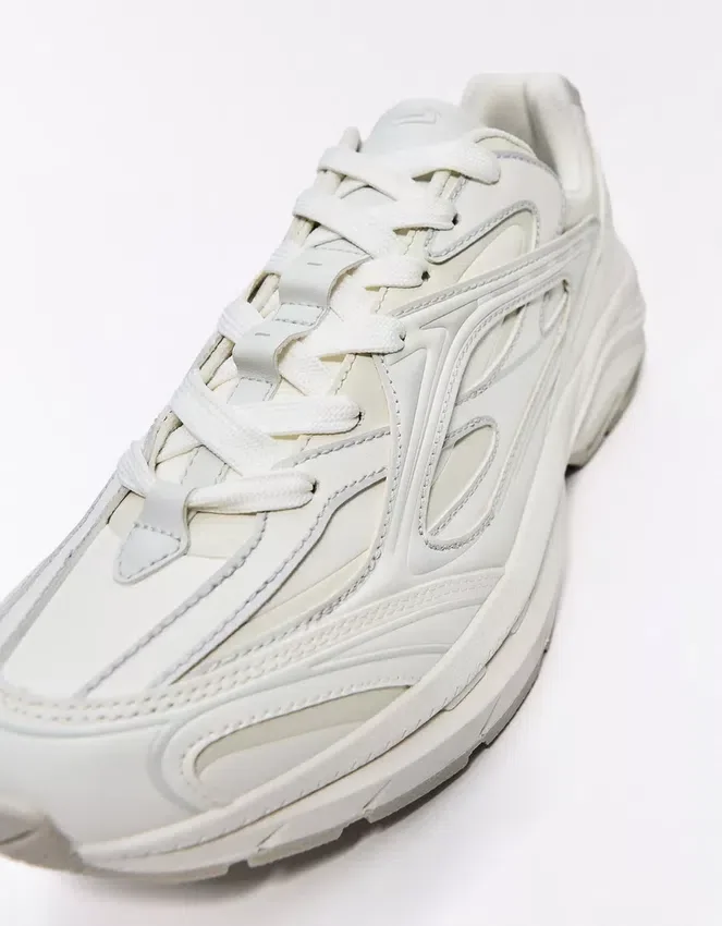 Voluminous Sole Sneakers Voluminous Sole Sneakers