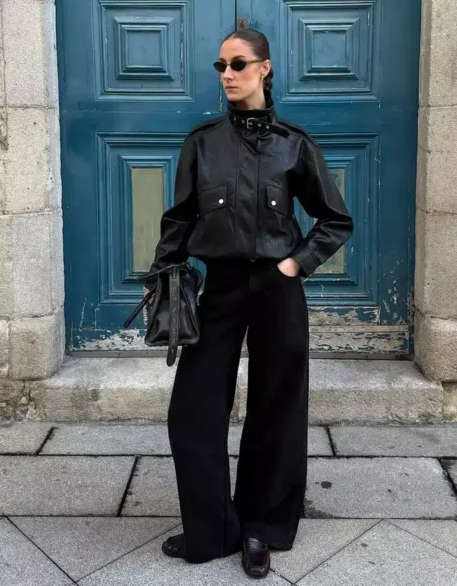 Wide-Leg Jeans Wide-Leg Jeans