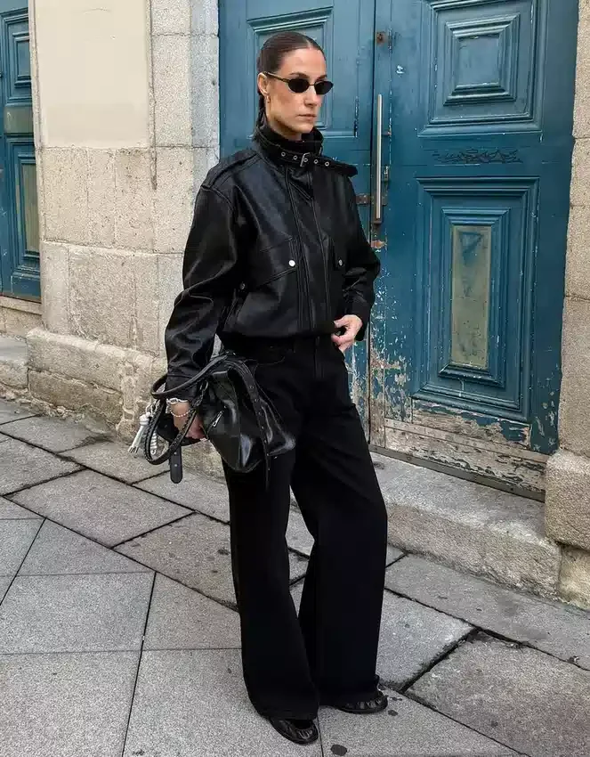 Wide-Leg Jeans Wide-Leg Jeans